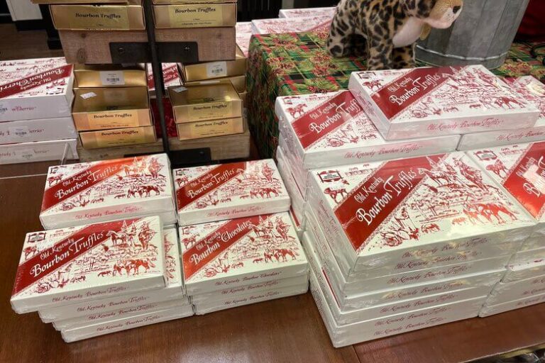 【おすすめ土産】ケンタッキー州レキシントン限定バーボンチョコレートOld Kentucky Chocolates つきらいふ in the USA
