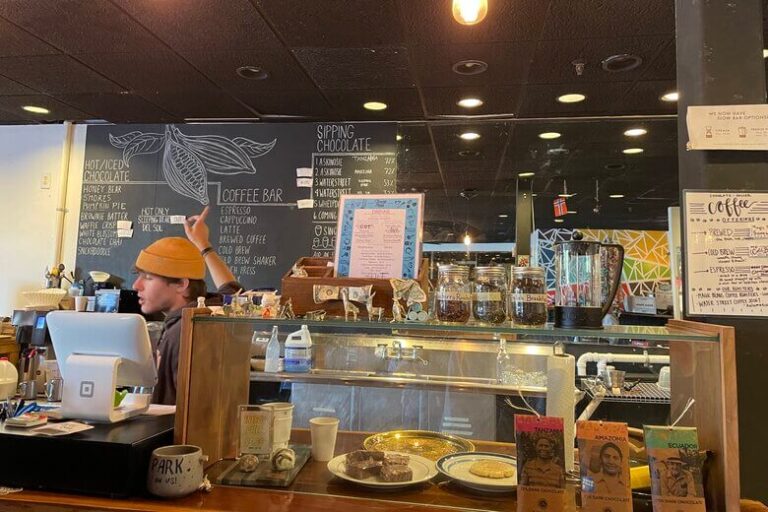 【レキシントンのおすすめ人気カフェ】チョコレート専門店Chocolate Holler つきらいふ in the USA